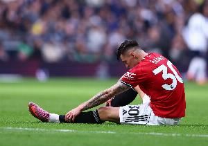 前曼联前锋:舍什科伤缺期间,奥比·马丁应该获得更多出场机会